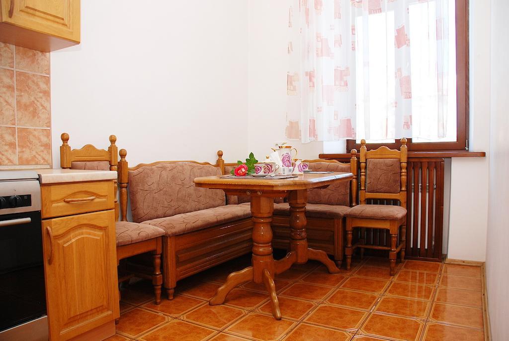 Rentday Apartments - Kiev Buitenkant foto